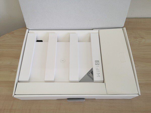 Huawei AX3 Pro Unbox 2